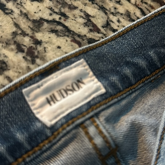HUDSON BLAIR HIGH RISE BOOTCUT CROP LIGHTLY DISTRESSES JEANS SIZE 26 G24 - Picture 8 of 9